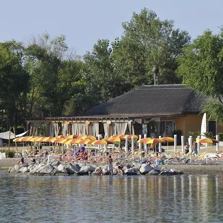 Fiordo Topazio Vila *